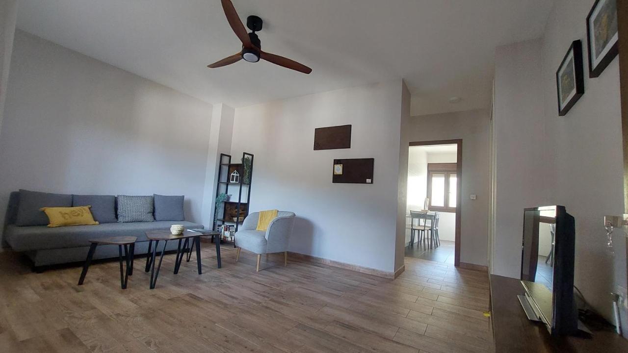 Apartamento Las Campanitas Nunomoral Exterior foto